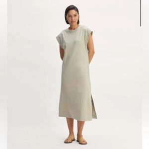 The Muslce Tee Middle Dress